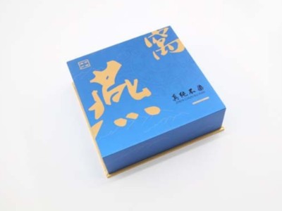 包裝盒定做廠家生產(chǎn)的禮品包裝盒，如此個性化，你被驚艷到了嗎？